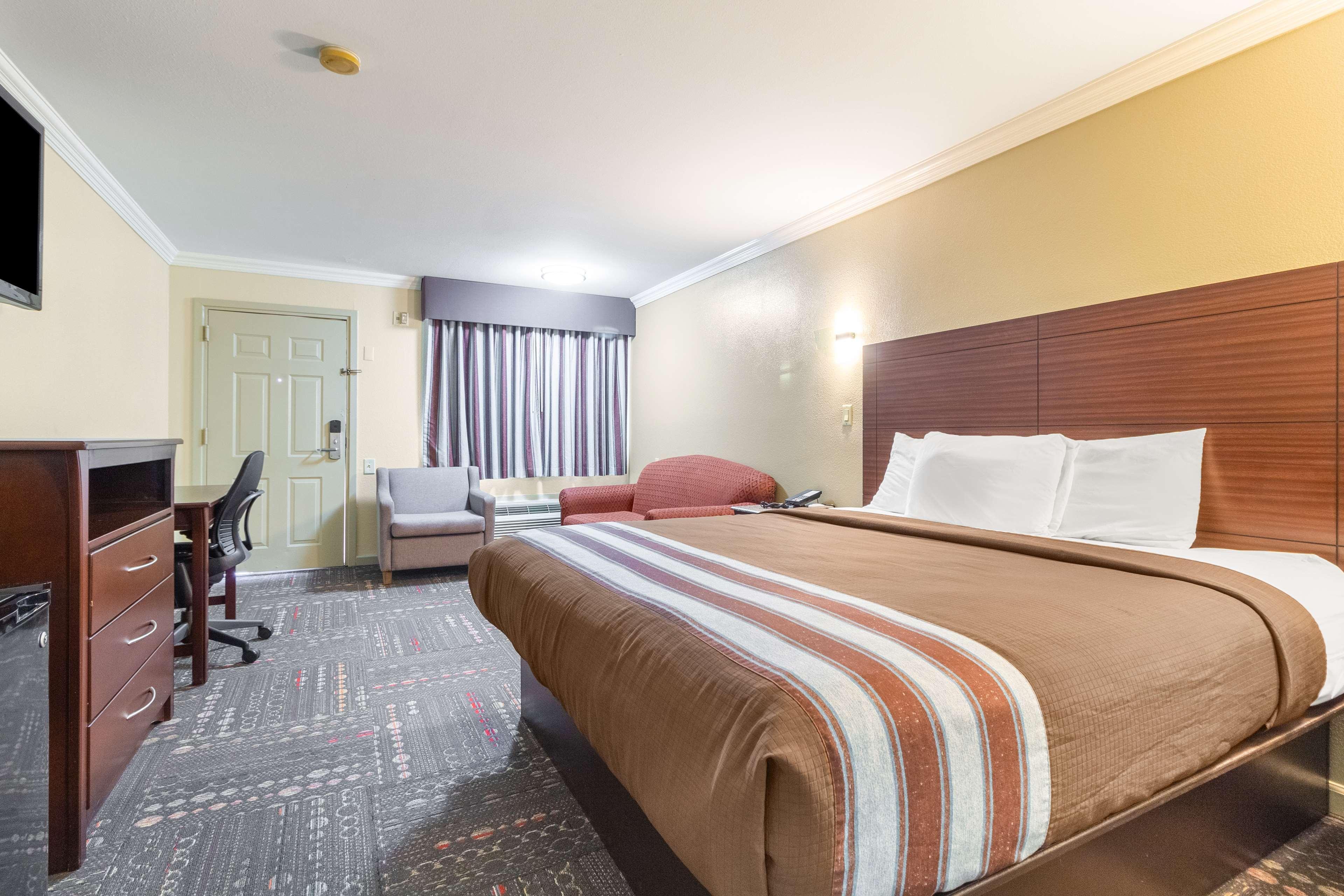 Hotel Dan Inn Uberaba & Convencoes By Nacional Inn Dış mekan fotoğraf