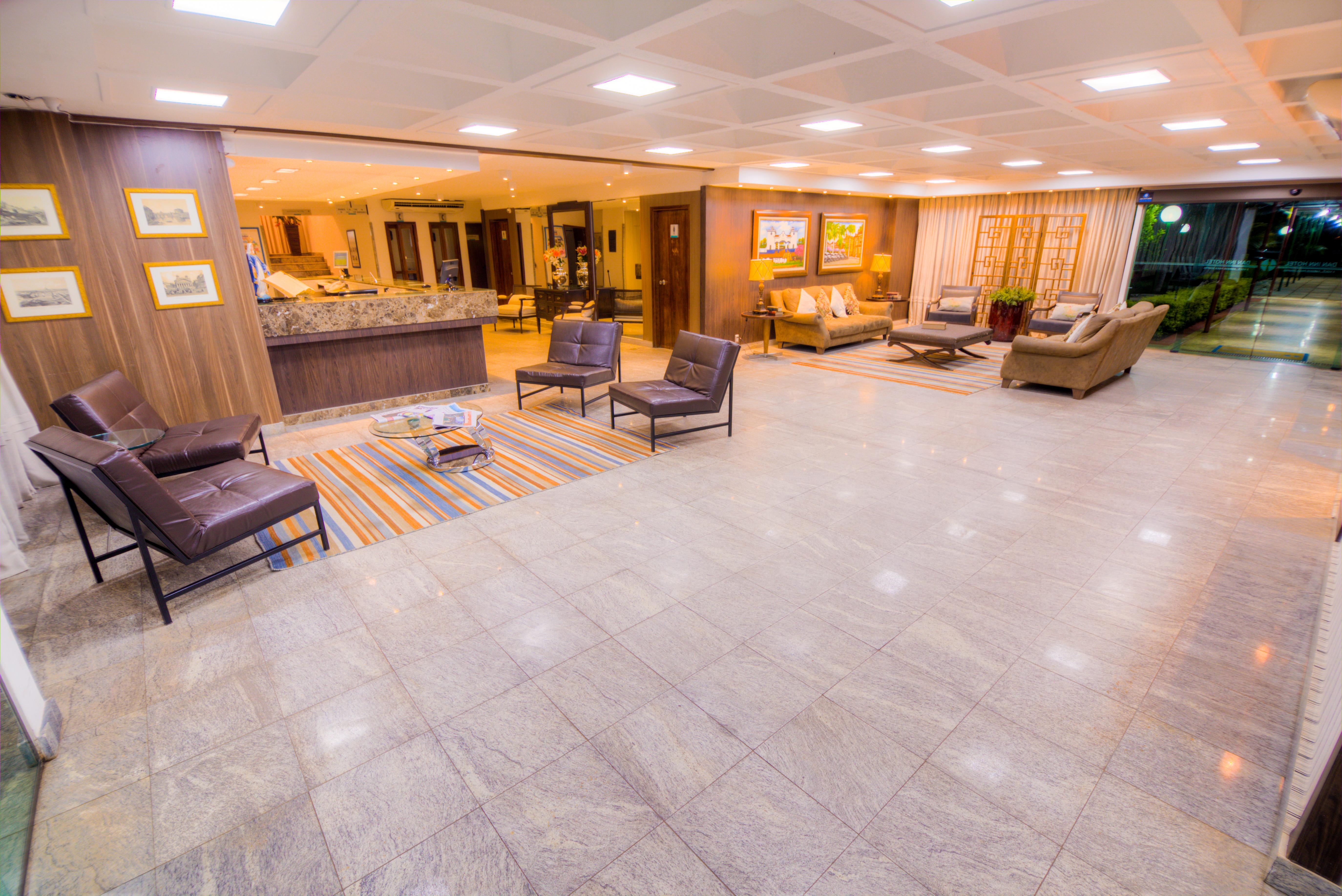Hotel Dan Inn Uberaba & Convencoes By Nacional Inn Dış mekan fotoğraf