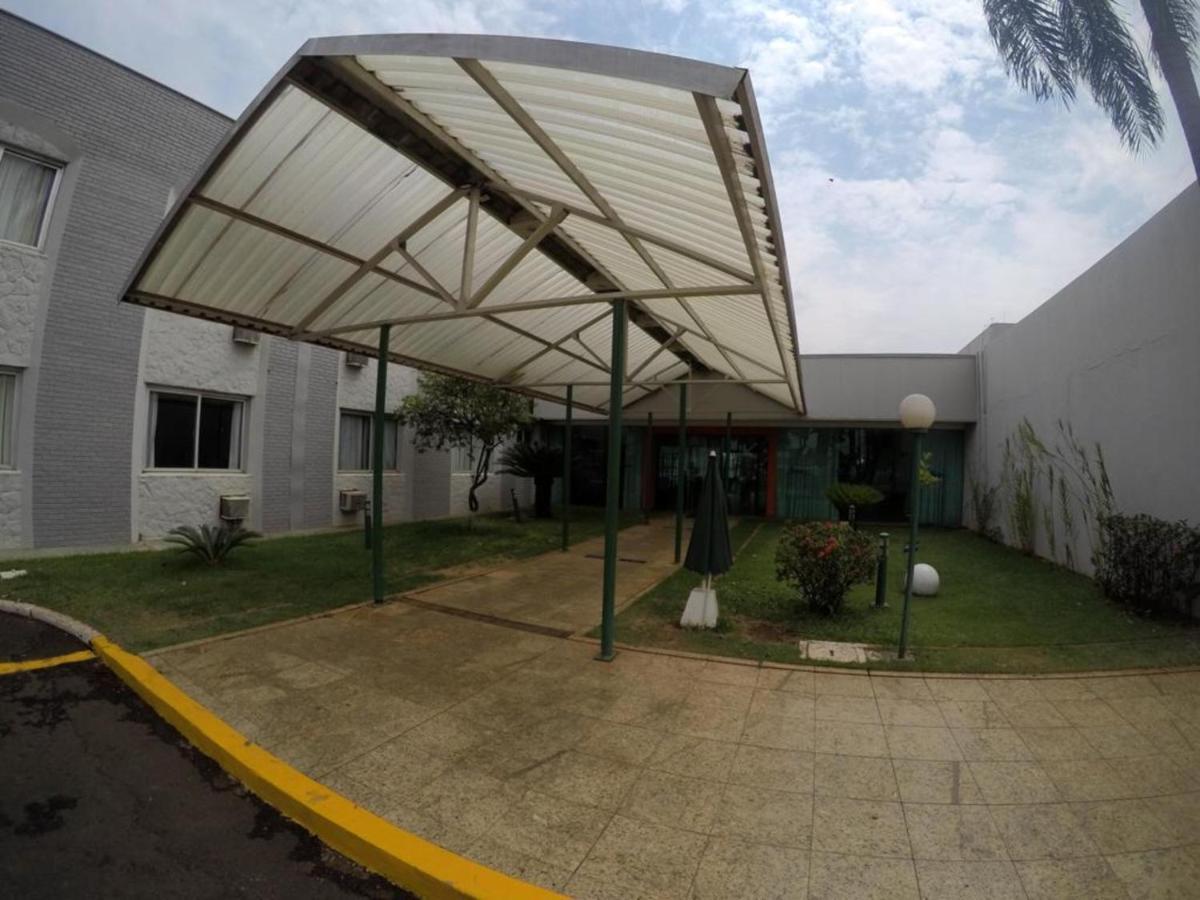 Hotel Dan Inn Uberaba & Convencoes By Nacional Inn Dış mekan fotoğraf
