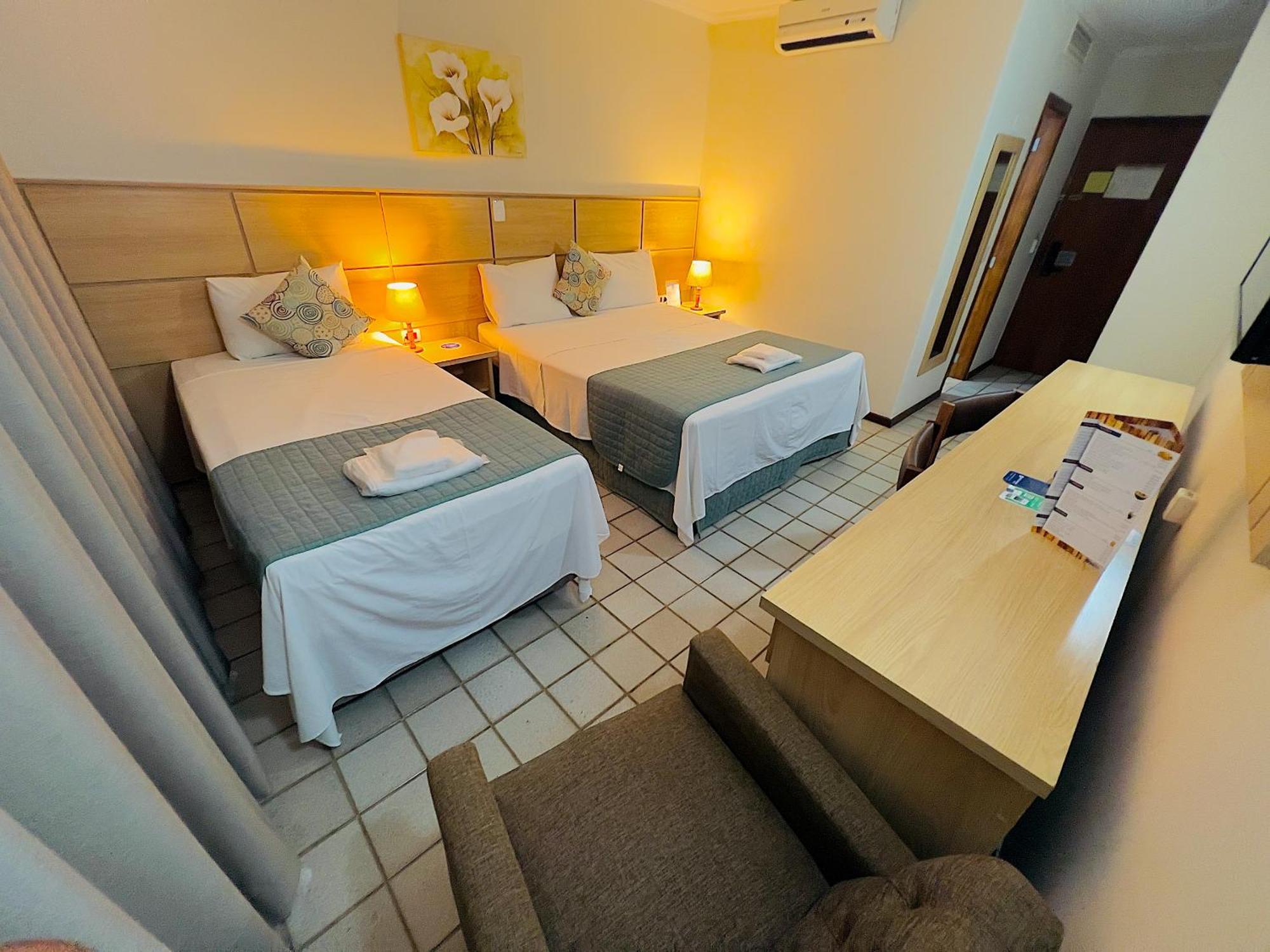 Hotel Dan Inn Uberaba & Convencoes By Nacional Inn Dış mekan fotoğraf